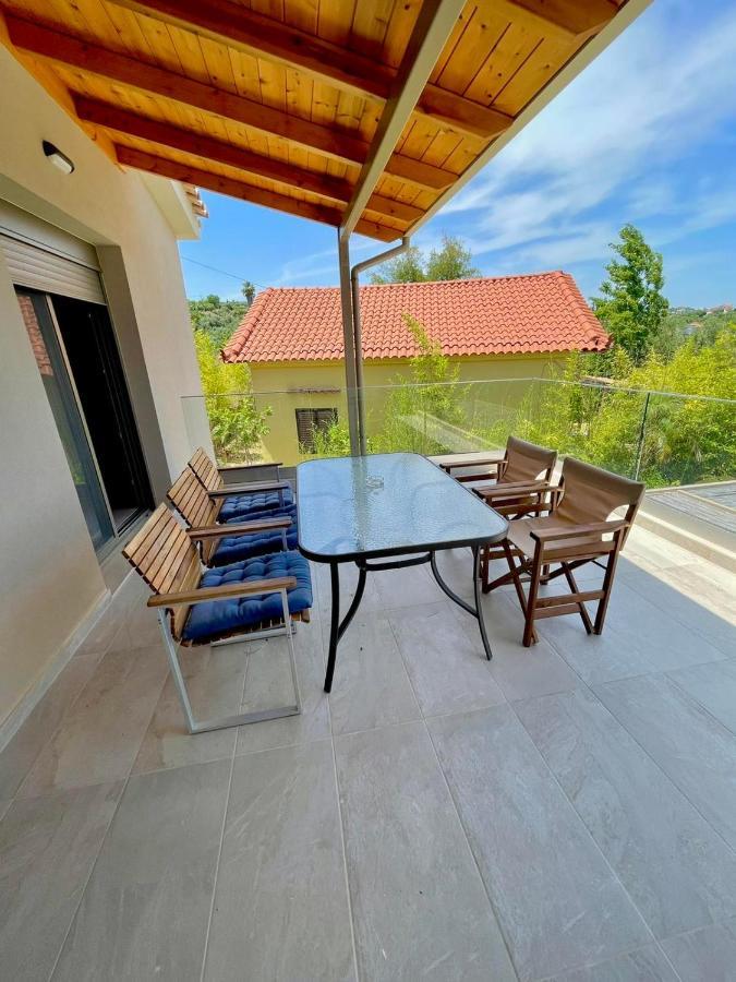 Gargarou Residences Kompoi Luaran gambar