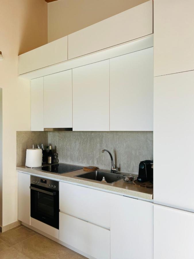 Gargarou Residences Kompoi Luaran gambar