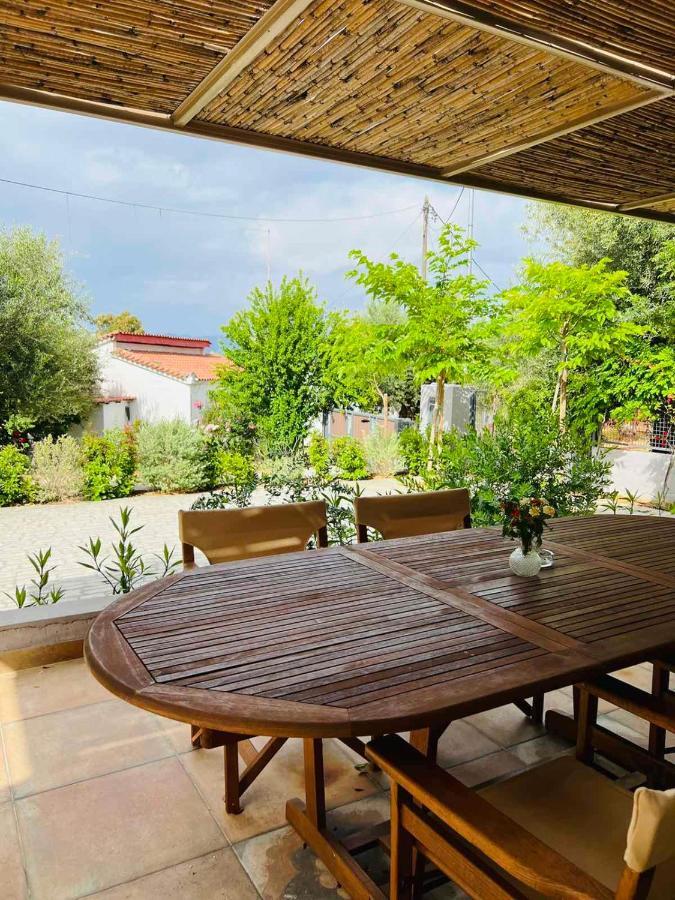 Gargarou Residences Kompoi Luaran gambar